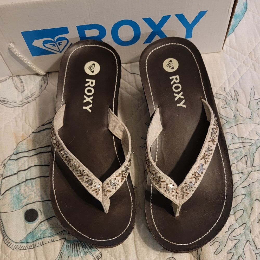 Roxy Flip Flops size 8